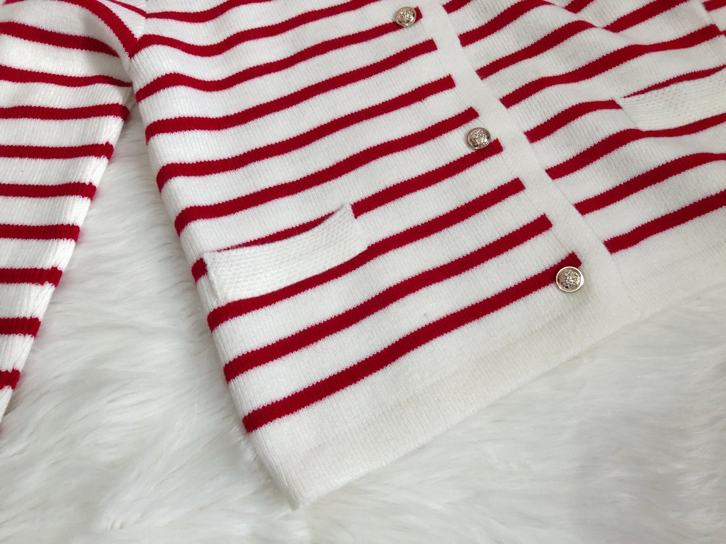 Classic Vintage Cardigan with a Flattering Fit