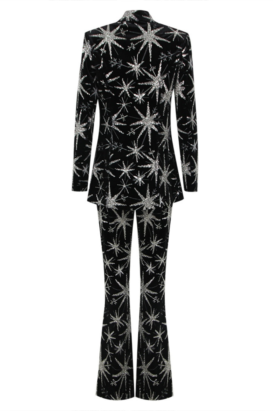 Sophisticated Garment with a Clean Classic Look