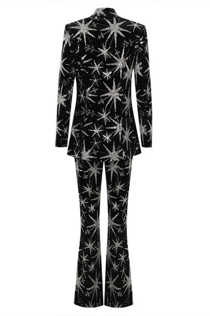 Sophisticated Garment with a Clean Classic Look