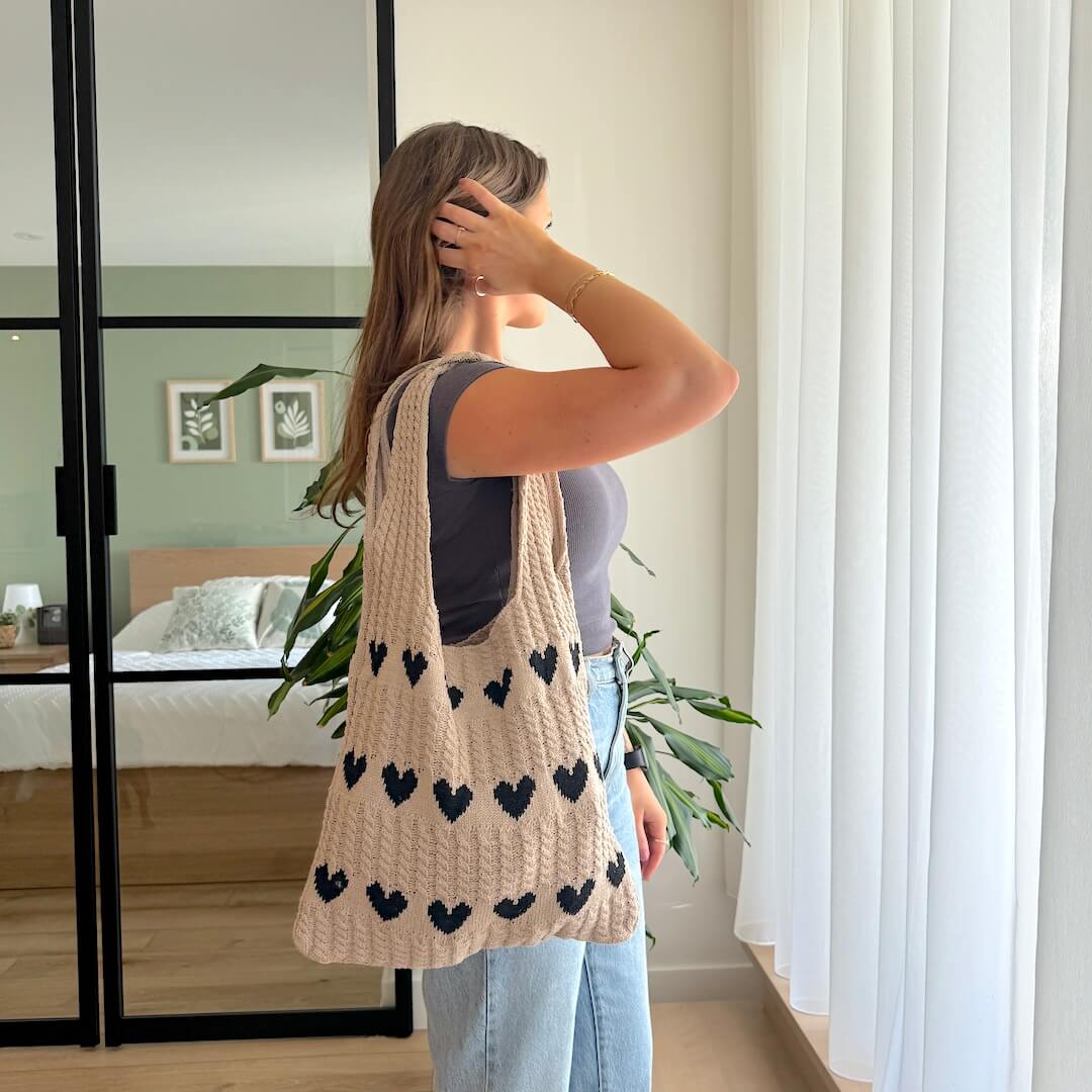 Polished Bag with an Effortless Classic Look