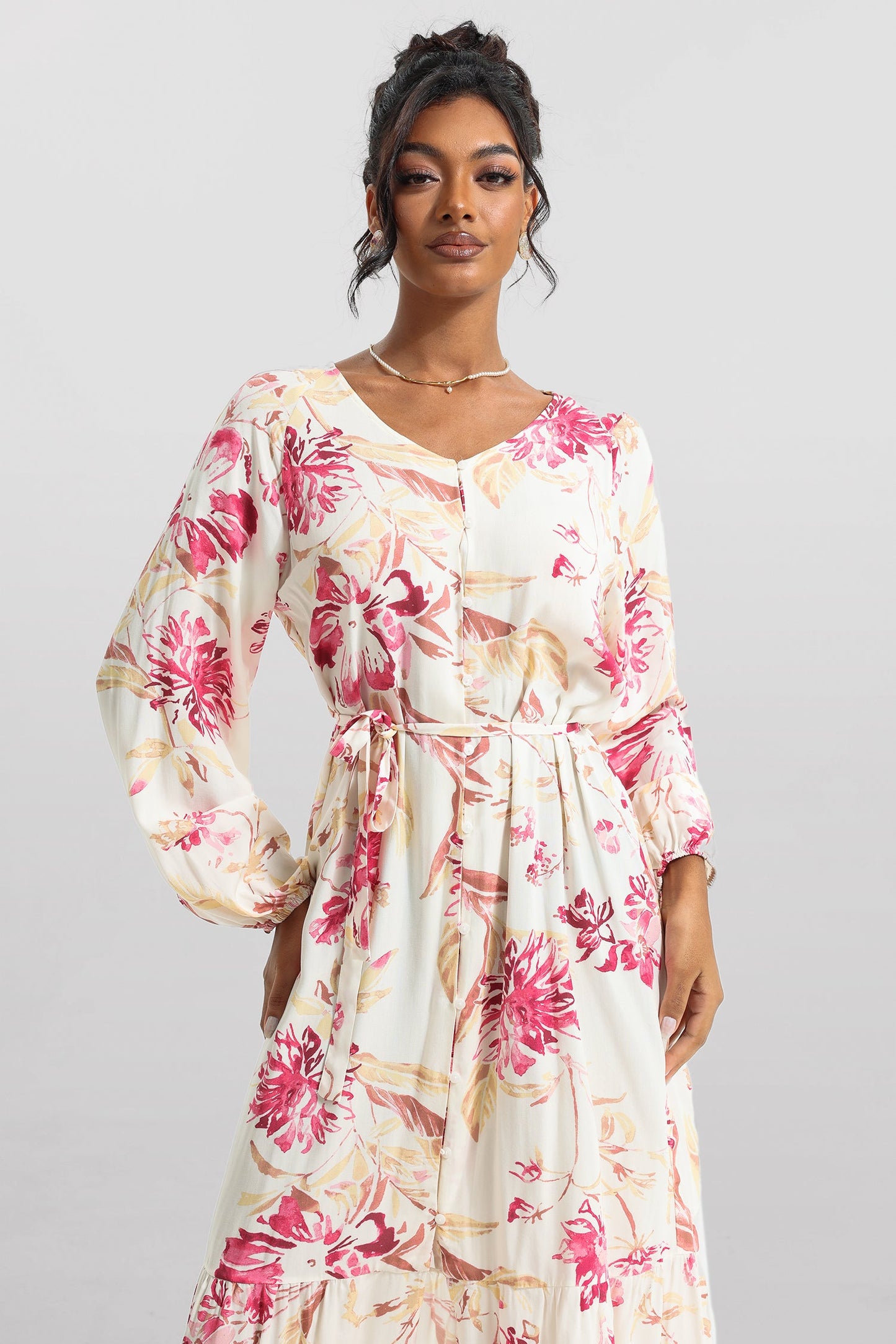 Beautifully Crafted Dress in a Classic Style