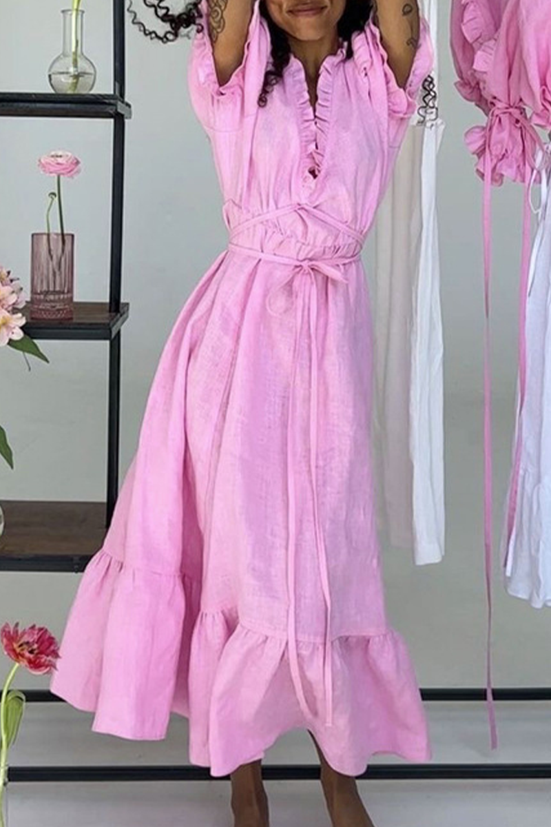 Beautifully Finished Dress in a Timeless Design