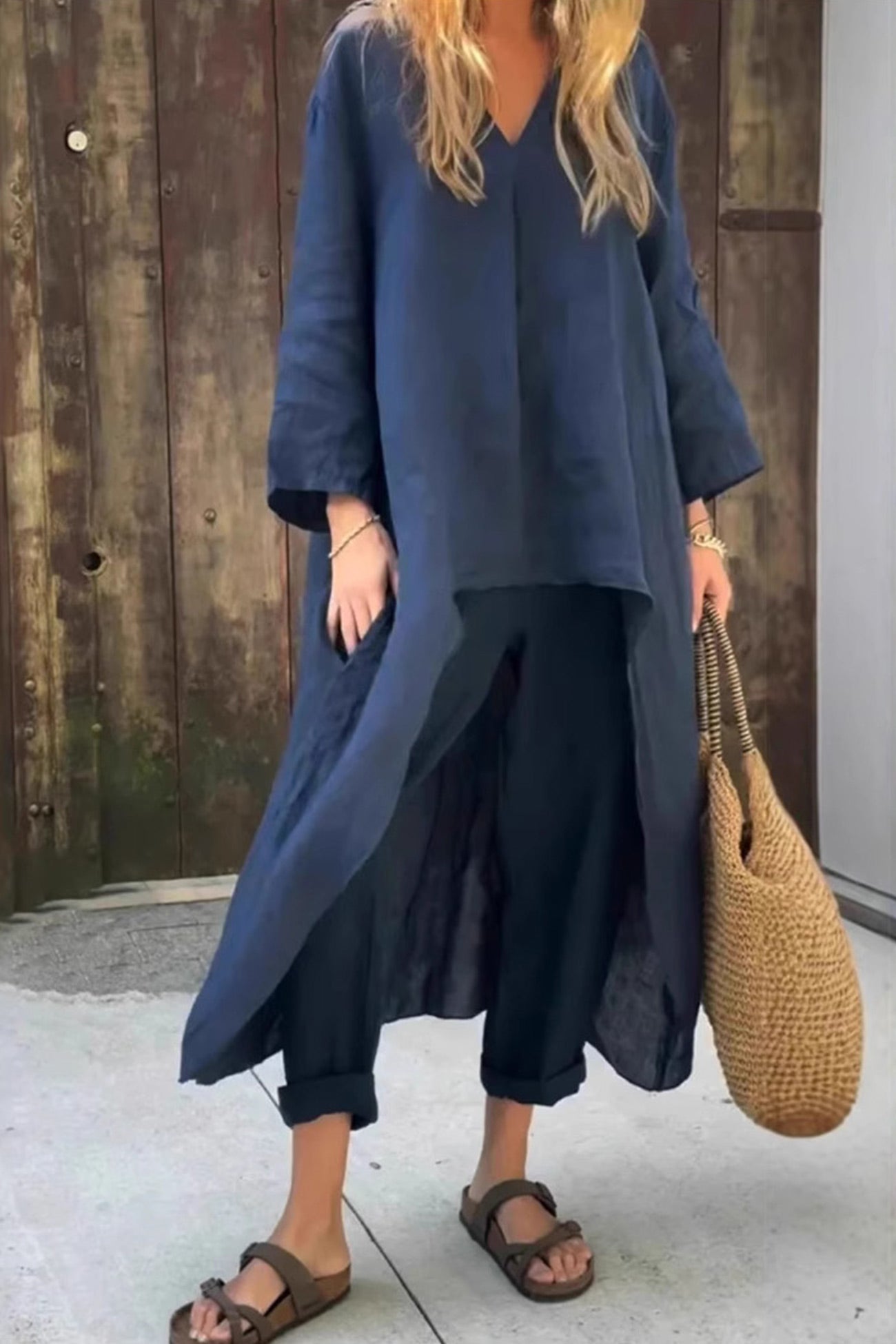 Elegantly Styled Pants for Everyday Wear