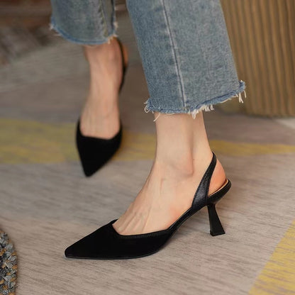 Well Tailored Shoes with a Graceful Silhouette
