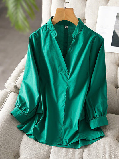 Beautifully Crafted Blouse in a Classic Style