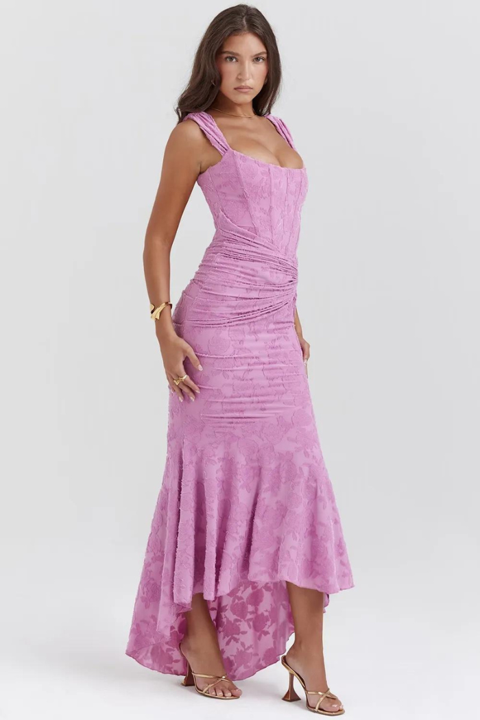 Sophisticated Garment with a Clean Classic Look