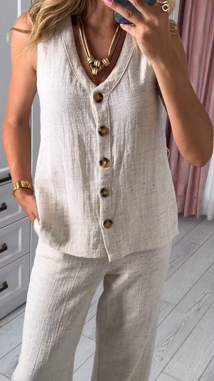 Vintage Inspired Pants with a Contemporary Edge