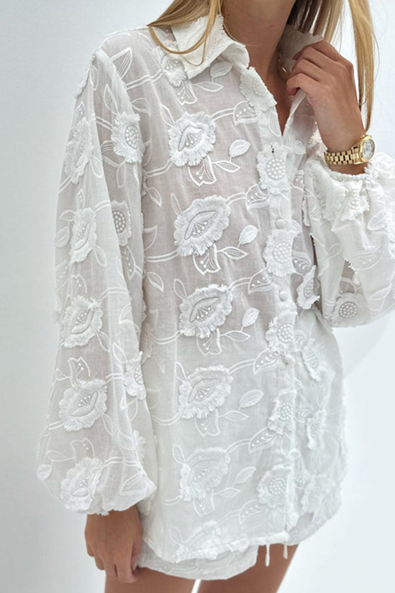 Elegantly Styled Shirt for Everyday Wear