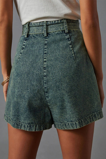 Gracefully Styled Garment for Any Occasion