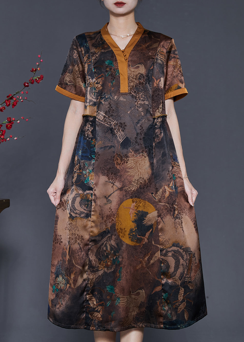 Beautifully Crafted Dress in a Classic Style