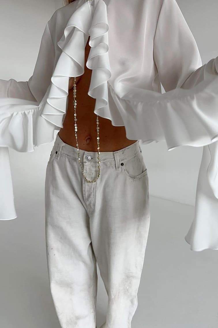 Classic Vintage & Enduringly Stylish Blouse