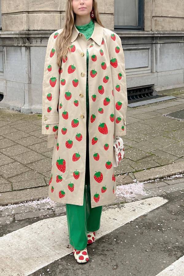 Beautifully Finished Coat in a Timeless Design