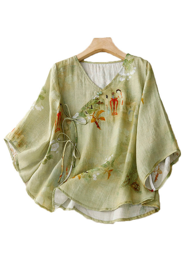 Classic Vintage & Enduringly Stylish Blouse