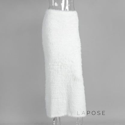 Gracefully Styled Garment for Any Occasion