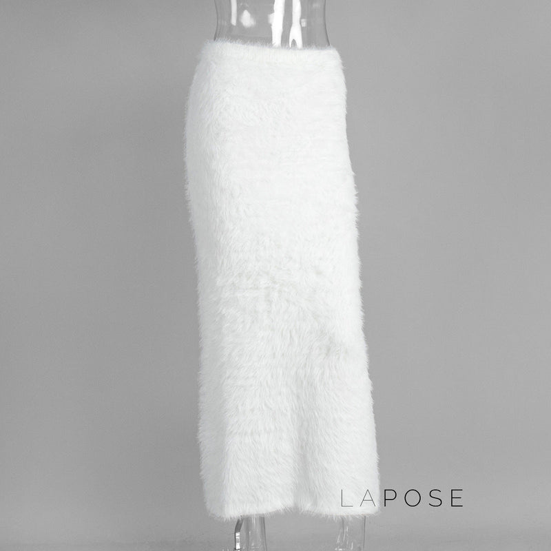 Gracefully Styled Garment for Any Occasion