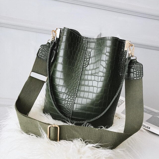 Beautifully Crafted Bag in a Classic Style