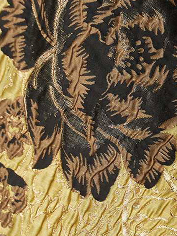 Gracefully Styled Garment for Any Occasion