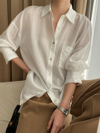 Classic Vintage Blouse with a Flattering Fit