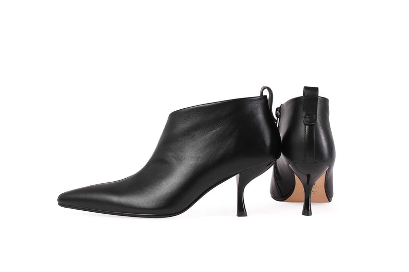 Elegantly Styled Boots for Everyday Wear