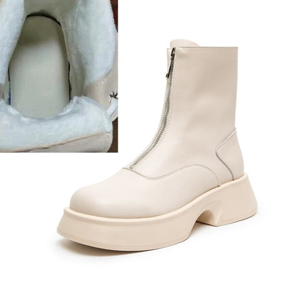 Elegantly Styled Boots for Everyday Wear