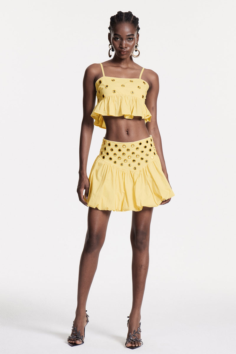 Beautifully Finished Garment in a Timeless Design
