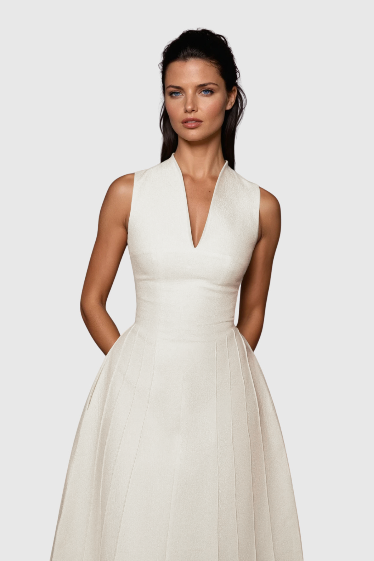 Beautifully Crafted Dress in a Classic Style