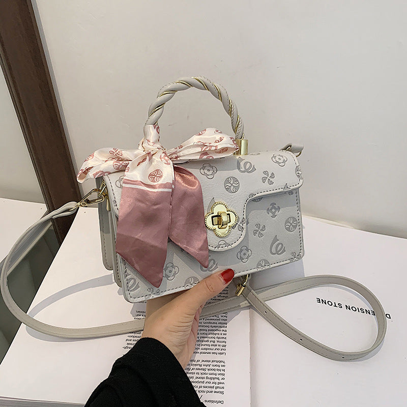 Beautifully Balanced Bag with Timeless Character