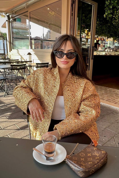 Elegantly Styled Jacket for Everyday Wear