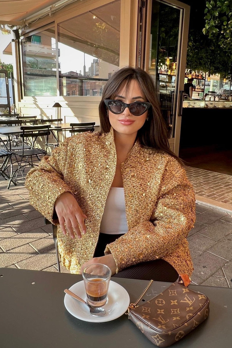 Elegantly Styled Jacket for Everyday Wear