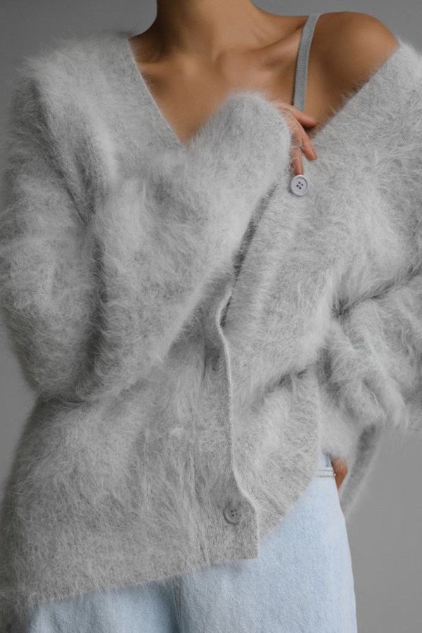 Elegantly Styled Cardigan for Everyday Wear