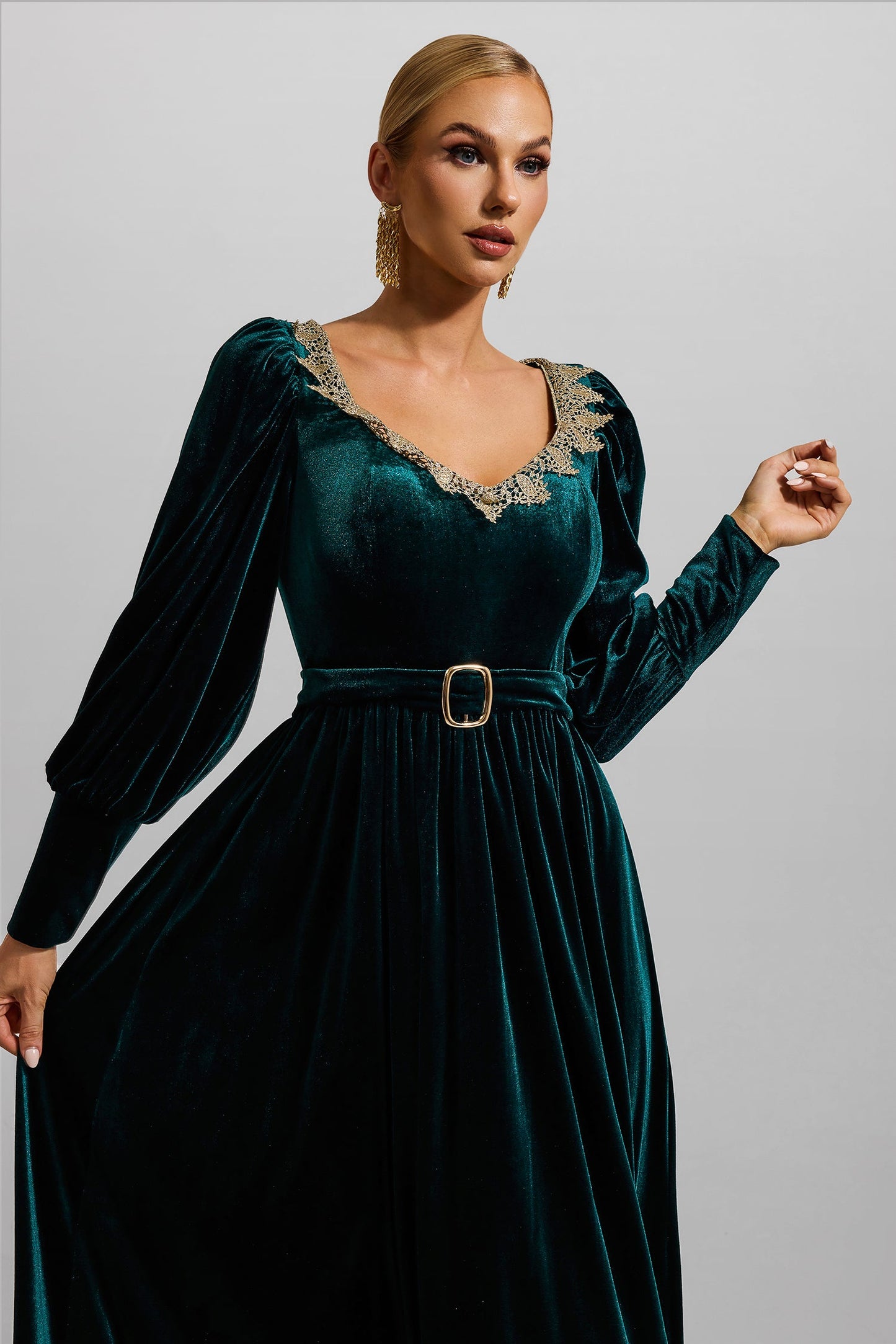 Polished Dress with an Effortless Classic Look