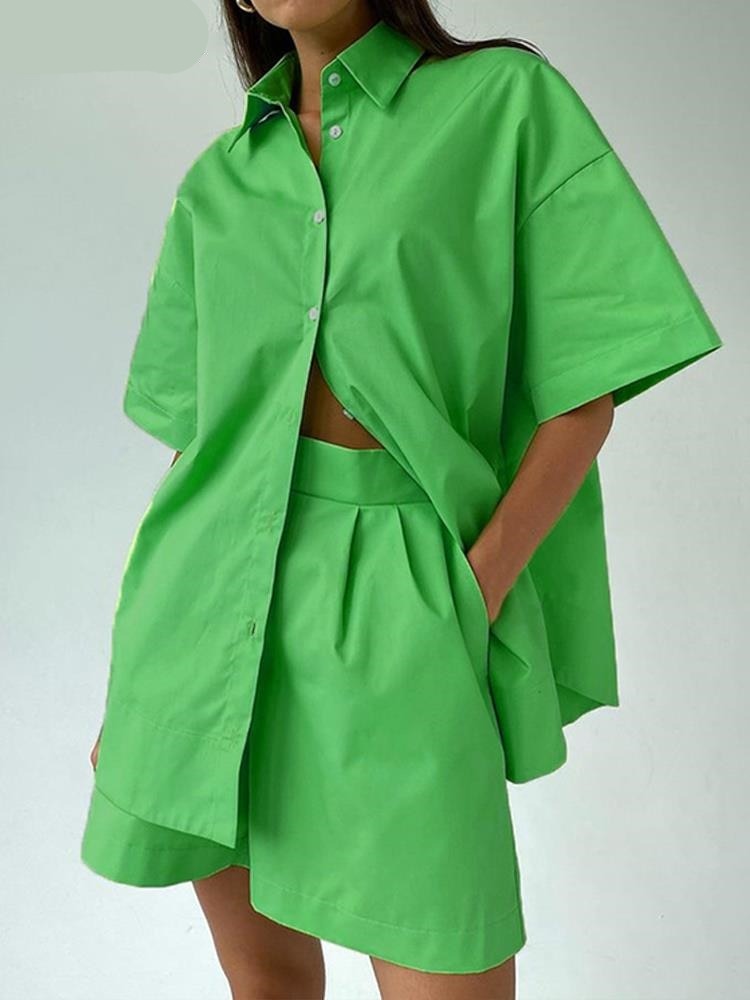 Gracefully Styled Garment for Any Occasion