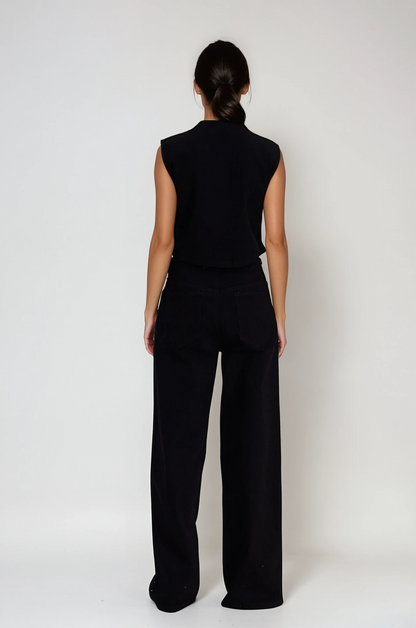 Gracefully Styled Pants for Any Occasion