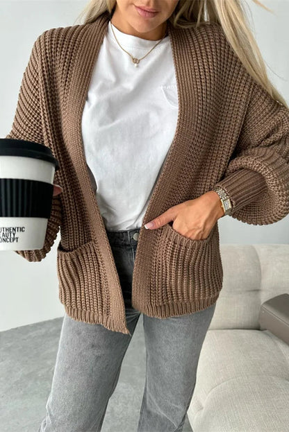 Well Tailored Cardigan with a Graceful Silhouette