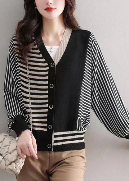 Beautifully Finished Cardigan in a Timeless Design