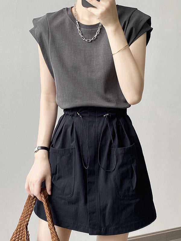 Gracefully Styled T-Shirt for Any Occasion