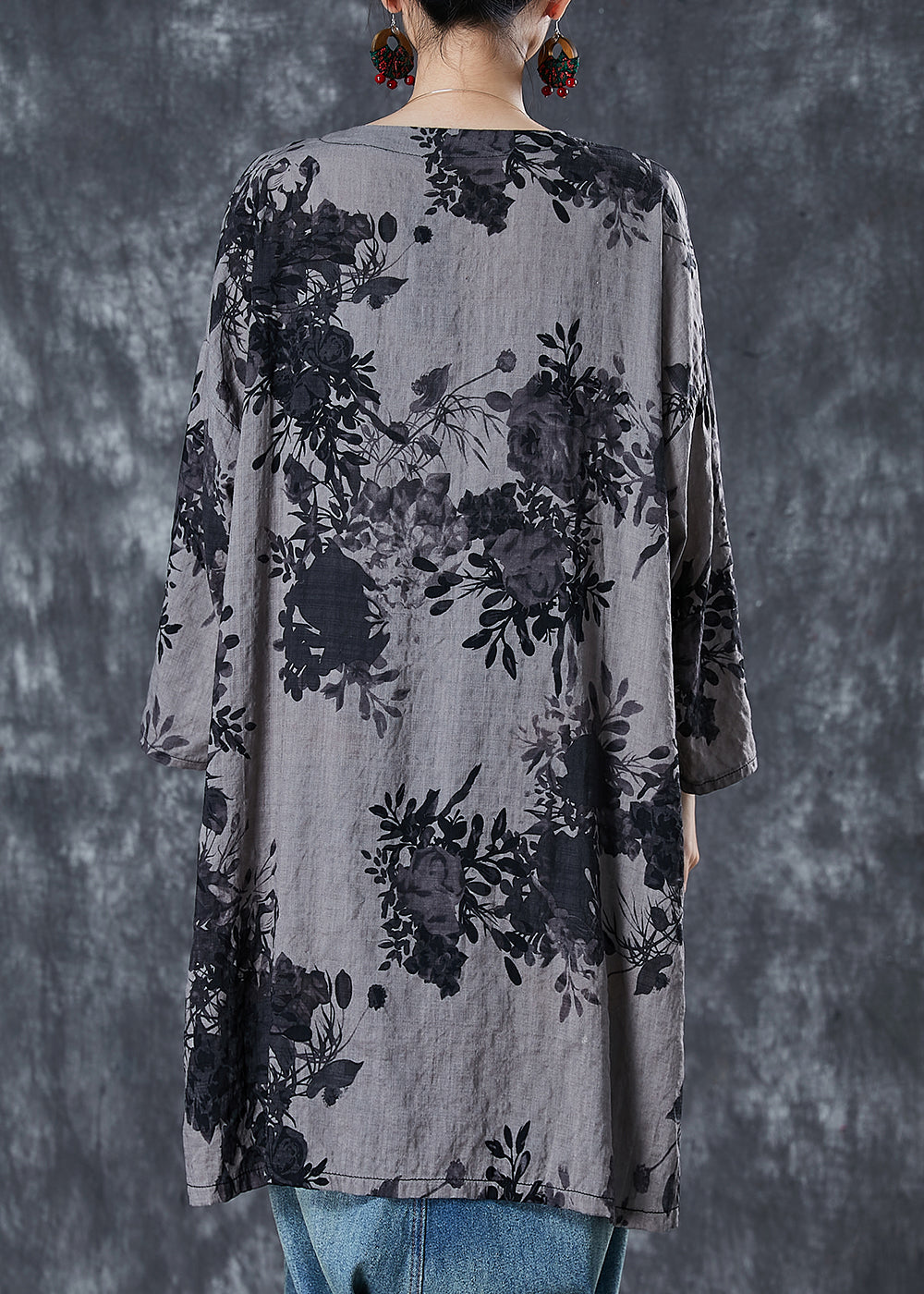 Effortlessly Elegant Shirt with a Timeless Design
