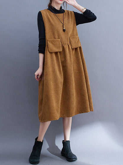 Classic Vintage Dress with a Flattering Fit