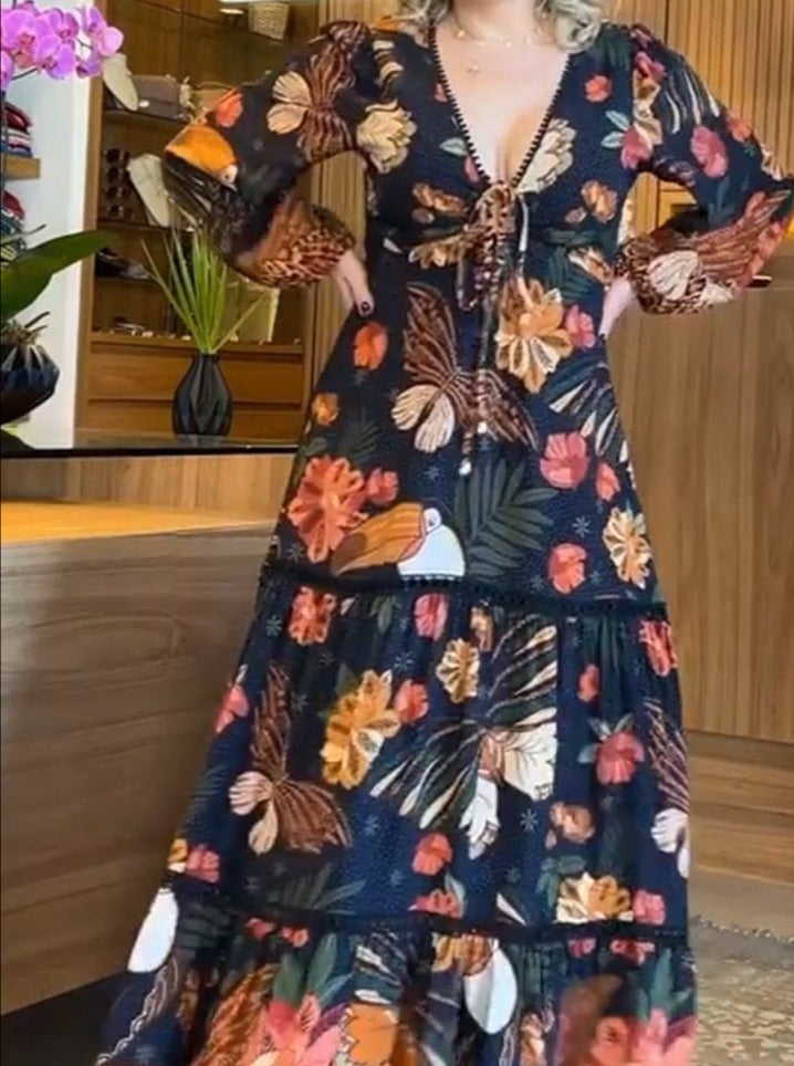 Gracefully Styled Dress for Any Occasion
