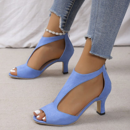 Polished Shoes with an Effortless Classic Look