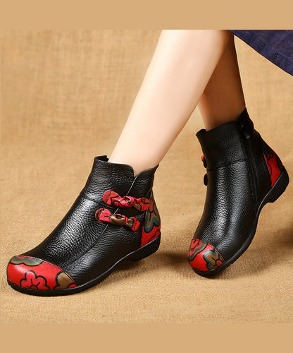 Well Tailored Boots with a Graceful Silhouette