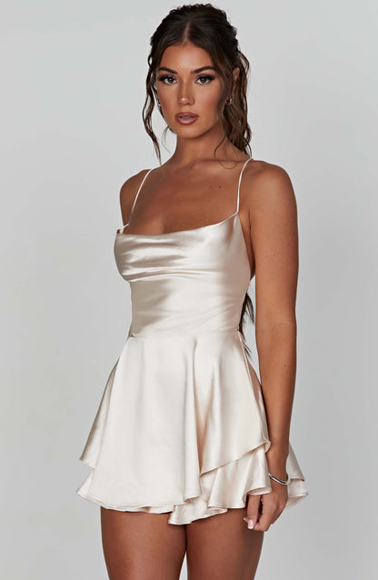 Polished Garment with an Effortless Classic Look