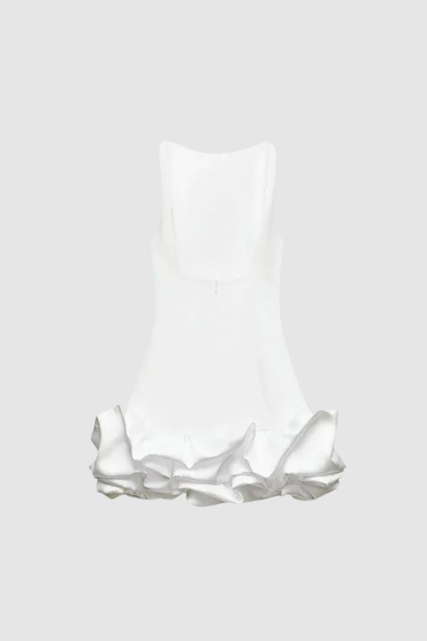 Gracefully Styled Garment for Any Occasion