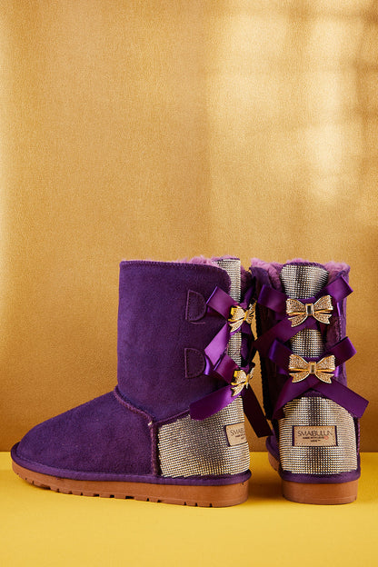 Polished Boots with an Effortless Classic Look