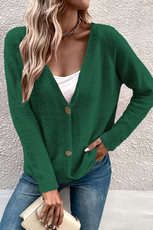 Beautifully Crafted Cardigan in a Classic Style