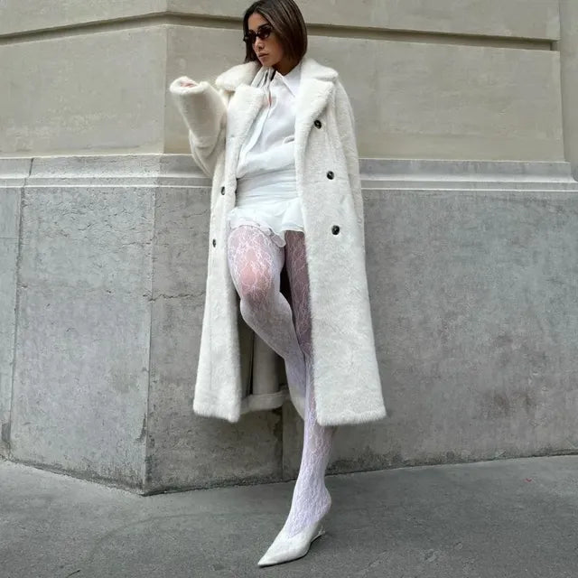 Polished Garment with an Effortless Classic Look