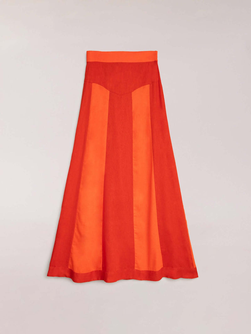 A Vintage Style Top with Delicate Timeless Details