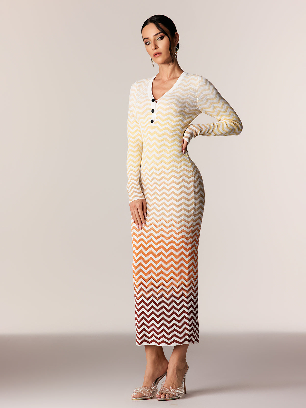 Beautifully Crafted Dress in a Classic Style