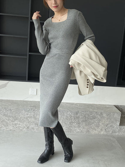 Classic Vintage Sweater with a Flattering Fit