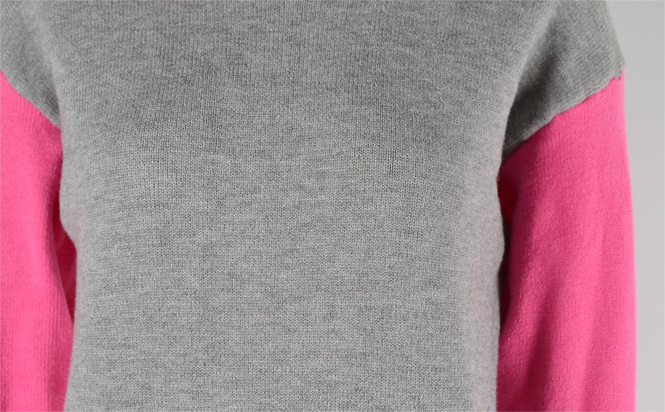 Beautifully Finished Sweater in a Timeless Design